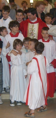 ingrandisci