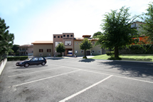 ingrandisci