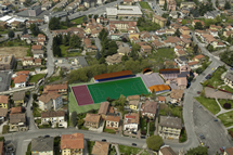 ingrandisci