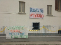 ingrandisci