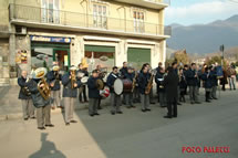 Ingrandisci